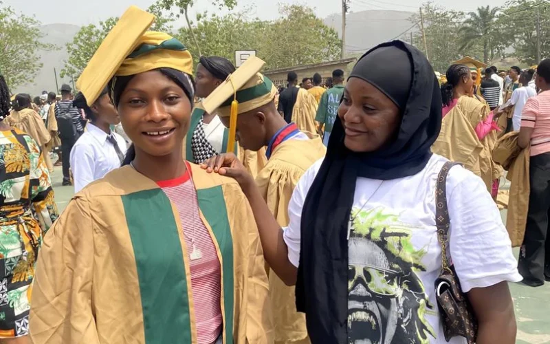 ab6343ca-a172-46bb-adc4-e266f7d6178d